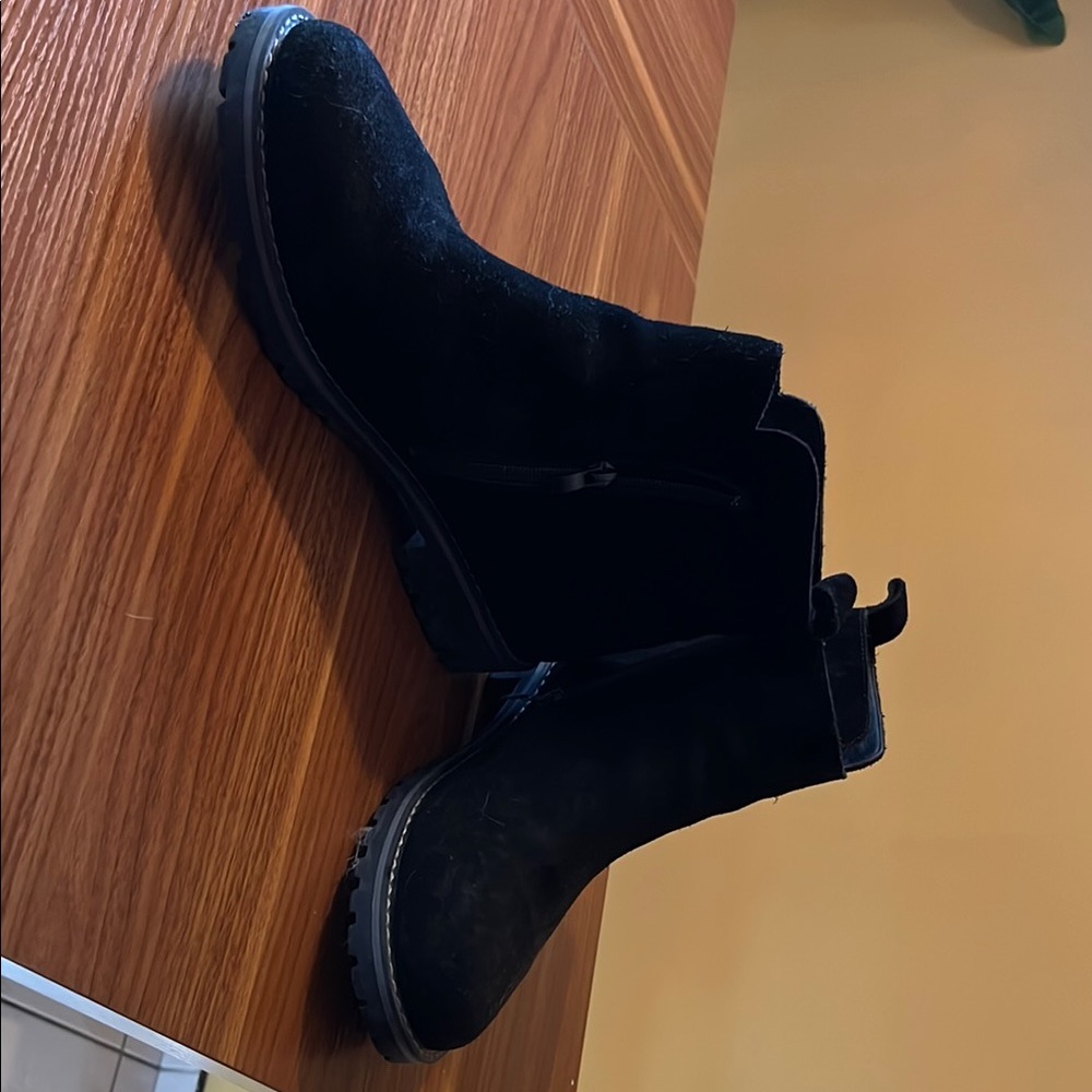 Elegant Black Suede Ankle Booties